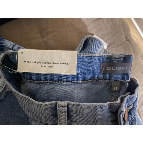 DL 1961 Women's Jeans Hepburn High Rise Wide Leg Size 28 NWT - Picture 5 of 6